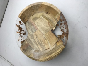 Cuencos de Resina Epoxi Hechos a Mano con Diseño Elegante, Cuencos de Resina y Madera, Arte en Resina a Precios Mayoristas Muy Bajos - Product Image 5