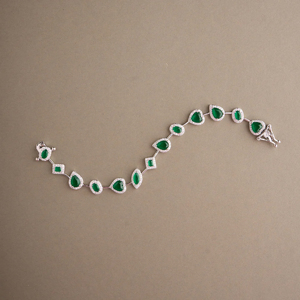 Bracelet jonc en argent 925 avec jadeite verte, fermoir et maillons, formes ovale, carrée et marquise, idéal pour cadeau ou soirée - Product Image 1