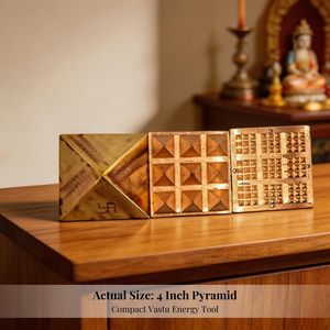 Pyramide Vastu en Cuivre Massif pour la Détermination d'Objectifs, le Succès, la Motivation, la Prospérité et l'Alignement Énergétique - Product Image 3