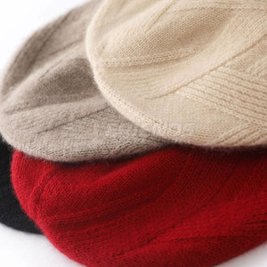 Bonnet Lifestyle Confortable en Tissu Léger et Chaud, Conçu pour un Usage Quotidien, en Extérieur et pour un Style Hivernal - Product Image 6