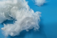 Meilleur prix pour la fibre de viscose brute blanche 1.5D 38MM, qualité de filature