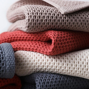 Serviette de toilette en coton gaufré doux pour adulte, serviette en coton pour la maison avec poignée, vente en gros - Product Image 3