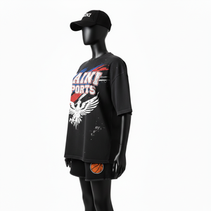 Conjunto de camiseta y pantalones cortos para mujer, tela de jersey de algodón premium de 180 gsm, suave, negro, con logo personalizado impreso en serigrafía. Conjuntos para mujer. - Product Image 3