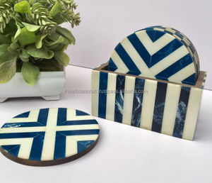 Posavasos de madera de resina, Juego de 4 posavasos hechos a mano para mesa de centro, posavasos de madera Natural y epoxi para cocina casera - Product Image 1