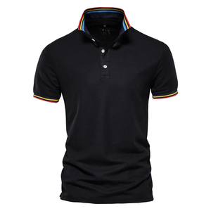 Chemise décontractée noire slim fit pour homme en polyester tricoté, à manches courtes, avec bordure contrastante et boutonnage, idéale pour le golf, personnalisable sur le devant - Product Image 1