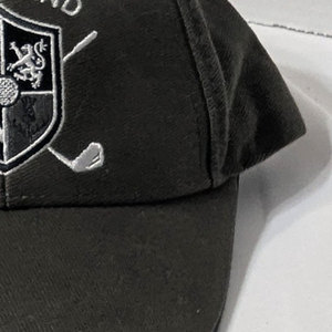 Gorra de golf al por mayor con soporte para tee, fabricante de gorras ligeras de alto rendimiento para deportes y suministro minorista - Product Image 3