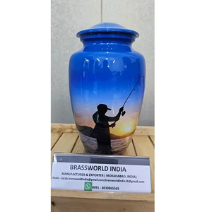 Urna de Aluminio Brassworld India para Cenizas Humanas, Capacidad de 220 Pulgadas Cúbicas, Estilo Americano BRU-7010, Diseños Personalizables, Garantía de 10 Años - Product Image 1