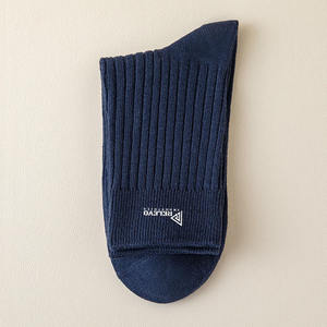 Calcetines de Fútbol Antideslizantes para Hombre, Calcetines Deportivos Transpirables y Ecológicos con Agarre para Fútbol, Baloncesto, Pádel, Tenis - Product Image 6