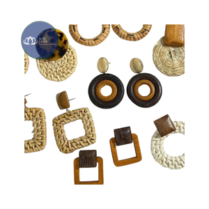 Pendientes de Ratán Ecológicos Glory – Pendientes Colgantes Tejidos de Paja Estilo Bohemio para Mujer, Moda de Playa - Product Image 1