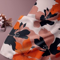 Kain Voile Katun Bermotif Bunga Merah Digital Print, Ringan dan Trendi 2026 untuk Pakaian Wanita