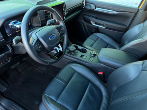 ฟอร์ด ไวล์ดแทรค ดับเบิ้ลแค็บ 2.3 ลิตร อีโคบูสต์ ขับเคลื่อน 4 ล้อ ระบบ PHEV รถกระบะ พร้อมระบบนำทาง กล้อง 360 องศา ชุดลากจูง พวงมาลัยซ้าย - Product Image 6
