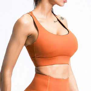 สปอร์ตบราออกกำลังกายสำหรับผู้หญิงไซส์ใหญ่ ดีไซน์ล่าสุด น้ำหนักเบา เป็นมิตรกับสิ่งแวดล้อม เหมาะสำหรับยิม โยคะ วิ่ง ผ้าระบายอากาศ ยืดได้สี่ทิศทาง - Product Image 1
