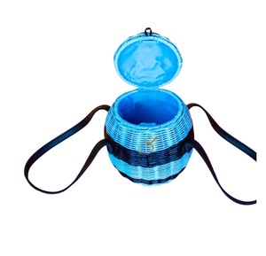 Cesta de Almacenamiento de Mimbre con Forma de Abeja, Linda Cesta de Regalo Tejida en Forma de Abeja Azul, Caja Decorativa de Mimbre con Correa - Product Image 2