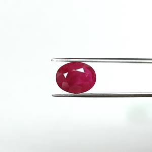Rubí Ovalado de 4.05 Quilates, Gema Natural de Birmania RBHO-9 - Product Image 1