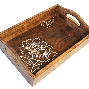 Bandeja de servicio de madera de diseño de flores de lujo hecha de madera natural de la mejor calidad para que su servicio sea inolvidable - Product Image 1