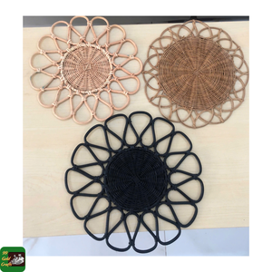 Set de table en rotin en forme de fleur, tressé à la main, pour la décoration de table à la maison, au restaurant, lors de fêtes et d'événements, fabriqué au Vietnam pour la décoration de la salle à manger. - Product Image 3