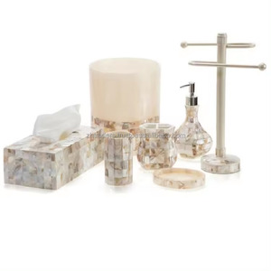 Juego de Accesorios de Baño Personalizado de Siete Piezas de Nácar, Bandeja, Caja, Florero, Dispensador, Más Vendido - Product Image 4