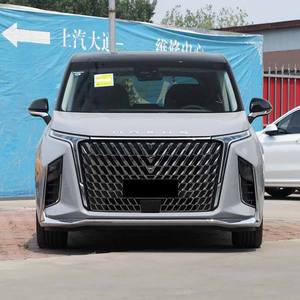 Modelo 2024 Maxus G90PLUS, MPV Mediano y Grande de Alto Rendimiento, Vehículo a Gasolina, Nuevo - Product Image 1