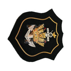 Insignias Bordadas a Mano Ligeras en Oferta, Servicio OEM, Último Diseño en Insignias Bordadas a Mano - Product Image 3