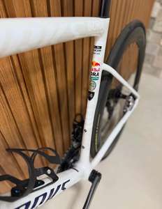 จักรยาน S-Works Tarmac SL8 pro Redbull ใหม่เอี่ยม พร้อมจัดส่งรวดเร็ว - Product Image 2