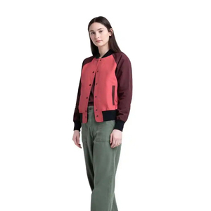 Veste universitaire pour homme, color-block rouge et bordeaux, col rabattu, coupe classique, tenue décontractée pour l'automne - Product Image 5