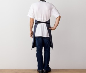 Tablier de travail en toile premium avec bretelles croisées en cuir, personnalisable, pour barman, coiffeur, barista, restaurant - Product Image 3