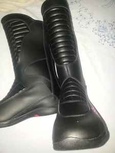 Bottes de moto en cuir sur mesure, design unique et tendance, pour hommes, qualité supérieure, doublure en mesh, service OEM, style cycliste - Product Image 5