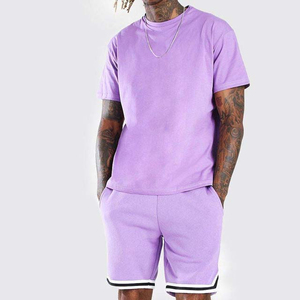 Ensemble T-shirt et short deux pièces pour homme en jersey de coton respirant de qualité supérieure, coupe ajustée, idéal pour l'entraînement sportif estival - Product Image 3