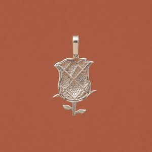 Pendentif de forme florale en moissanite de style hip-hop, serti de diamants, de qualité supérieure et élégant - Product Image 4
