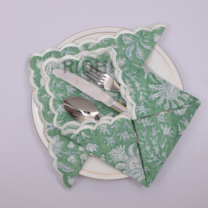 Serviettes de table en coton brodées, imprimées à la main, motif floral vert menthe, pour mariage, hôtel, vente en gros Ridhi - Product Image 1