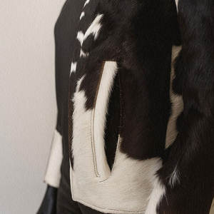 Veste en cuir de vachette de qualité supérieure, style streetwear, logo personnalisé, cuir véritable, vestes d'hiver pour hommes à prix avantageux - Product Image 3