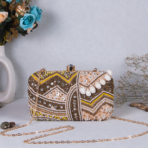 Bolsos de mano de noche de diseñador para mujer con bordado tradicional, artesanías de lujo, superventas, Bahrein, Canadá, para fiestas de boda - Product Image 2