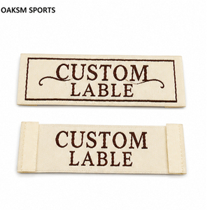 Étiquettes de col personnalisées en damassé à marque privée, étiquettes principales en tissu haute densité, étiquettes de ourlet, badges écussons pour T-shirts vierges - Product Image 1