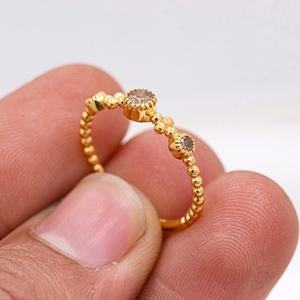 Bague de créateur en argent sterling 925 plaqué or avec diamants, certifiée pour femme, idéale pour mariage, anniversaire, vente en gros - Product Image 5