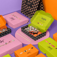 Boîtes en papier de luxe écologiques pour articles de boulangerie Manchons d'insertion en papier à emporter pour sushi Stratification mate pour gâteau Cookie Brownie