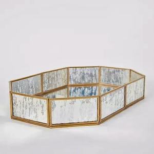 Plateau de service en métal de style moderne, rectangulaire et carré, artisanat martelé pour le Ramadan, plateaux en métal - Product Image 1