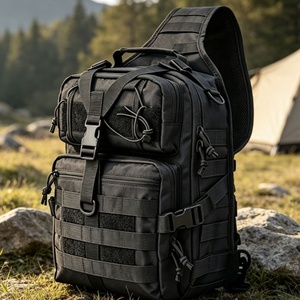 Sac de poitrine tactique pour hommes, sac à bandoulière multifonctionnel, sac messager pour le camping, la randonnée, la chasse, les activités de plein air - Product Image 1