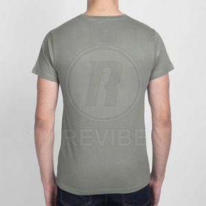 เสื้อยืดโอเวอร์ไซส์สไตล์สตรีทแวร์ทันสมัย ผ้าฝ้ายแท้ 100% ระบายอากาศได้ดี พร้อมพิมพ์ลายตามสั่ง ทรงหลวมใส่สบาย เหมาะสำหรับใช้ในชีวิตประจำวัน - Product Image 3