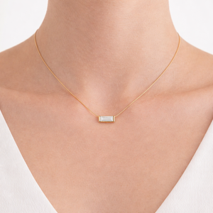 Collar Minimalista con Colgante de Diamante Cultivado en Laboratorio con Corte Baguette, Collar con Colgante de Oro Sólido de 18K, Joyería Delicada, Regalo para Mujer por Aniversario - Product Image 6