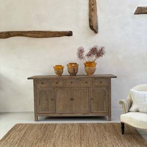 Buffet antique en olivier Christopher, rustique, en bois massif, avec cinq tiroirs et quatre portes, style vintage, pour salon ou salle à manger - Product Image 1
