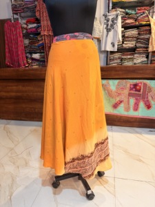 Jupe longue bohème pour femme, patchwork floral, fluide, pour l'été, la plage, les festivals, respirante, avec ceinture en soie, multi-usages - Product Image 4