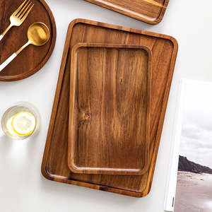 Plateau de service rectangulaire en bois carbonisé noir avec poignée métallique, multifonction, marron, fait main, moderne, pour cuisine et fêtes - Product Image 1