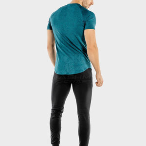 เสื้อผ้ากีฬาดีไซน์ยืดหยุ่น แห้งเร็ว เพิ่มประสิทธิภาพการเคลื่อนไหวและประสิทธิภาพตลอดวัน - Product Image 3