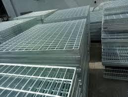 Grilles de sol en acier galvanisé électro-forgé anti-corrosion pour passerelles, centres commerciaux et ateliers - Product Image 3
