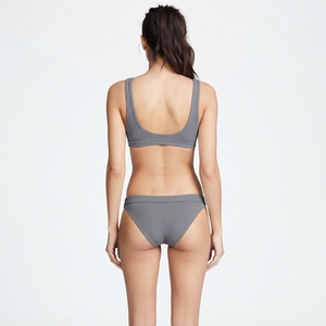 Conjunto Deportivo Personalizado para Mujer, Dos Piezas, Ropa Deportiva para Yoga, Sujetador Deportivo Elástico y Pantalones Cortos, Proveedor de Marca Privada - Product Image 3