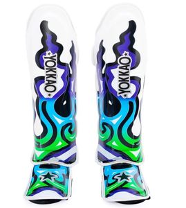Protège-tibias réglables en cuir rouge Yokkao avec motif tigre pour Muay Thai – Équipement de protection pour le kickboxing - Product Image 5