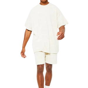 Ensemble T-shirt et short pour homme, couleur unie, grande taille, respirant, séchage rapide, sportif, été, fabriqué au Pakistan, vente en gros - Product Image 5