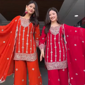 Conjunto Étnico de Traje para Mujer de Seda Chinon Pura con Bordado de Secuencia Codificada, Mangas Largas, Pantalón Plazzo y Dupatta a Juego - Product Image 1