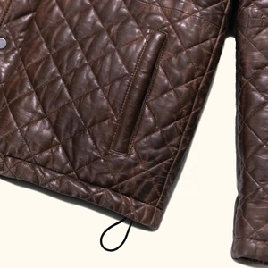 Chaqueta Vintage marrón de cuero acolchado Lujo Diamante europeo Elegante forro interior acolchado Botón más cierre de cremallera - Product Image 5