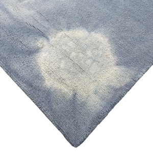 Alfombra Moderna de Lana Hecha a Mano - Diseño Abstracto Azul y Blanco con Efecto Tie-Dye, Alfombra de Lujo para Sala de Estar y Dormitorio - Product Image 4